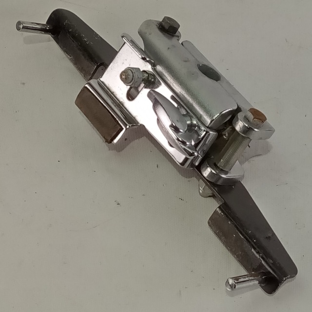 Yamaha Marching Drum Harness Bracket Mount Clamp Snare/Bass/Quint Holder Part — main photograph