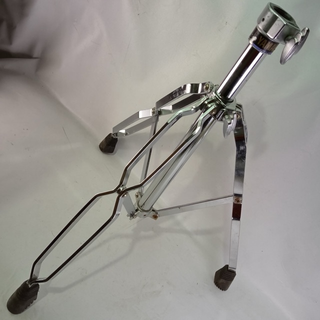 Yamaha Tripod Stand Base 7/8" Receiver Clamp Double-Braced Cymbal/Tom Drum — main photograph