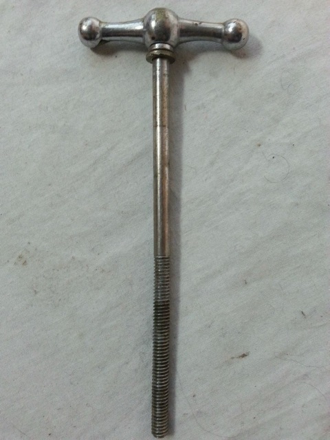 Ludwig 1x Bass/Tunable Tom Drum Tension T-Rod/Screw Bow-Tie Chrome Vintage 30s — main photograph