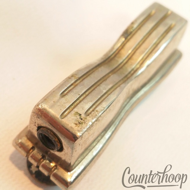 Ludwig WFL 1x Bow-Tie Snare/Tom Drum Lug Nickel Bowtie 50s-60s Vintage USA *G* — main photograph