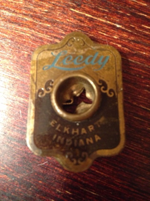 Leedy Drum Badge Vintage 40s Elkhart Indiana Snare/Bass/Tom w/ Grommet* — main photograph