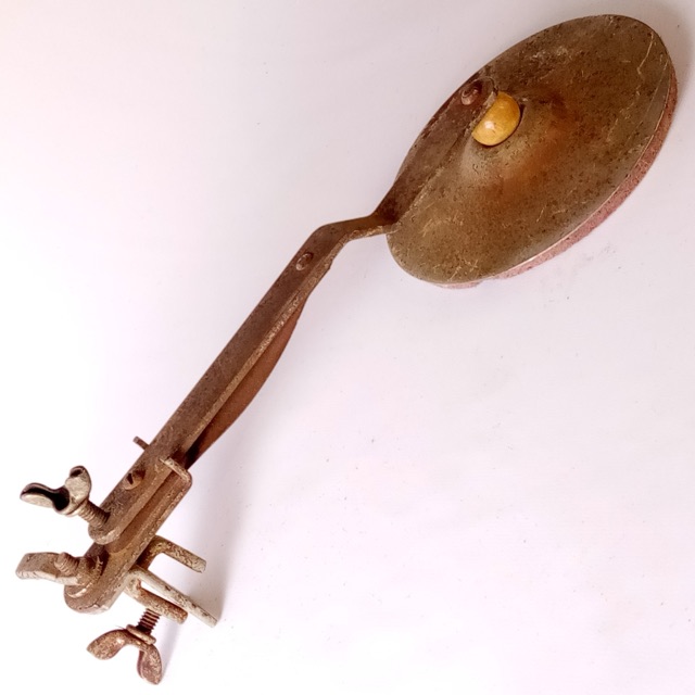 Leedy/Ludwig Clamp-On Bass Drum Muffler 30s Tone Control Hoop-Mount Vintage W&A — main photograph