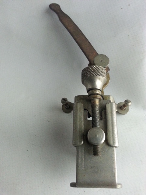 Slingerland Radio King 3Pt Throw-Off Strainer Nickel Vintage 40s Student Model* — main photograph
