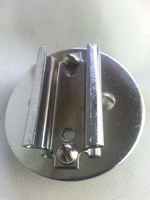 Ludwig Straight Clip Concert Tom Drum Mount Vintage 80s 4-Hole Chrome* — main photograph