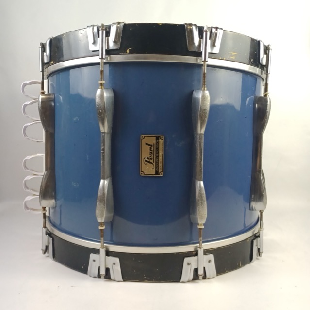 Pearl 14x20"Championship Bass Drum Blue Wrap Marching Percussion 10Lug Evans MX2 — main photograph