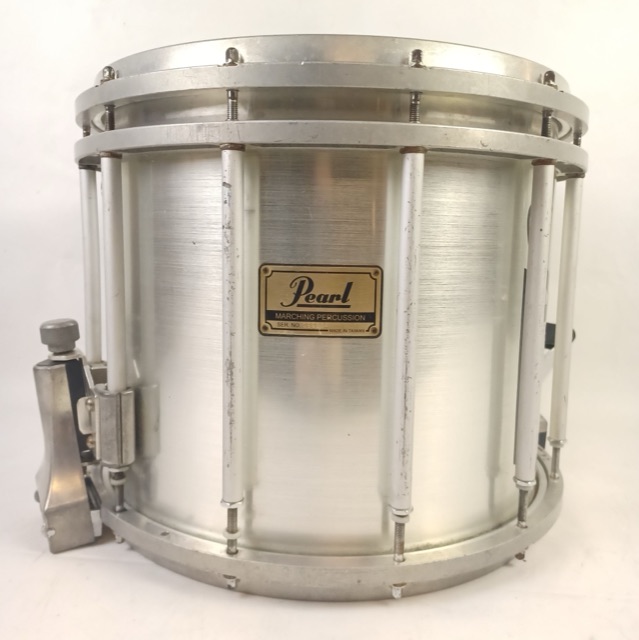 Pearl 14"Brushed Silver FFX Championship Maple Marching Snare Drum Free Floating — main photograph