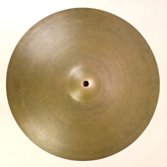 Zildjian 24" 60s 3474 Med-Thin Ride Cymbal Avedis B20 Patina Jazz Vintage A USA — main photograph