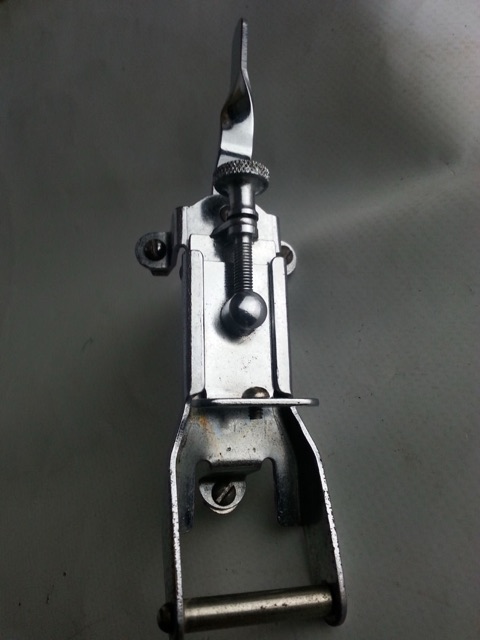 Leedy 3Pt Throw-Off Broadway Strainer Extension Gate Chrome Vintage 50s USA* — main photograph
