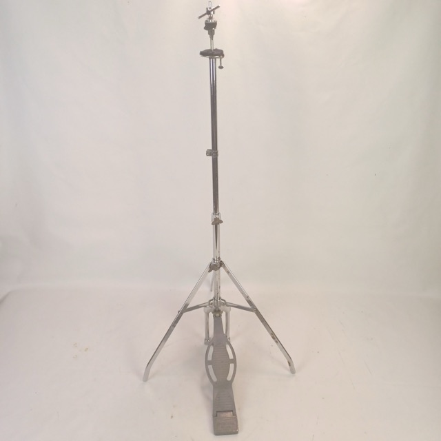 Ludwig #1124"Big Beat"Hi-Hat Cymbal Stand Tripod Base+Pedal Spur-Lok Vintage 60s — main photograph