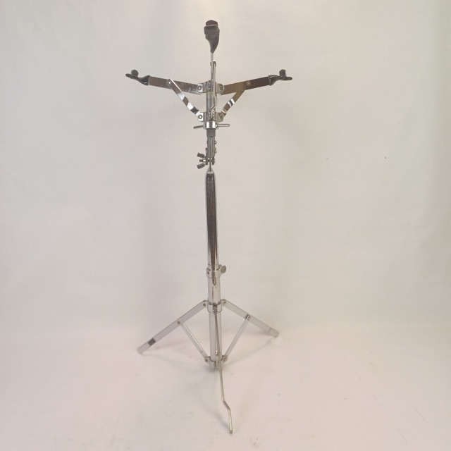 Ludwig "Atlas" Early 70s#1364 Snare Drum Stand Chrome Single-Braced Legs Chicago — main photograph