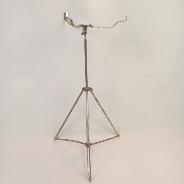 Slingerland #848 Snare Drum Stand "Standard" 1941 Pre-WW2 Nickel Tripod+Basket — main photograph