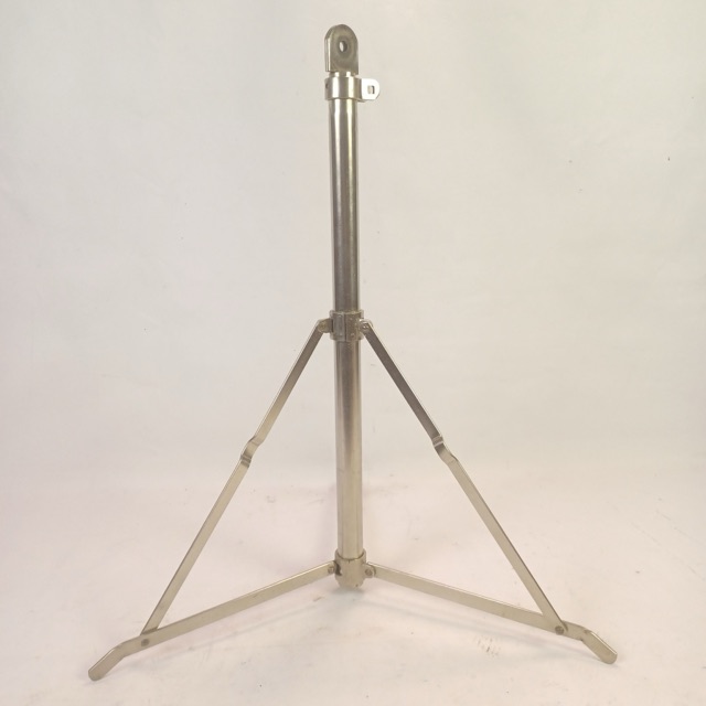 Walberg & Auge Nickel Tripod Base Stand + Center Tube Cymbal/Drum Vintage 50s US — main photograph