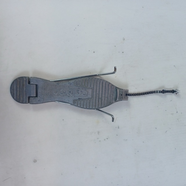 Camco by Tama Bass Drum Pedal Footboard +Chain Assembly Japan Vintage 70s Foot — main photograph
