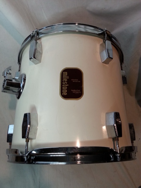 Milestone 13x12"Rack Tom Drum Fiberglass/White Handcrafted Canada Tempus 70s* — main photograph