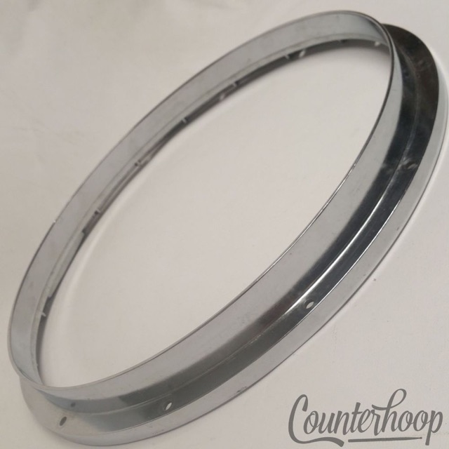 Yamaha 14" Die-Cast 12-Lug Snare Drum Batter Rim/Hoop Japan Au-Chrome Marching* — main photograph