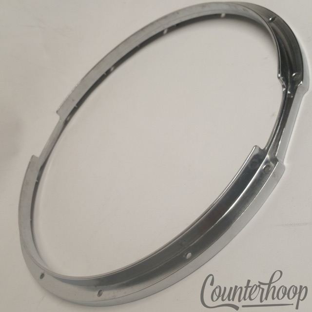 Yamaha 14" Die-Cast 12-Lug Snare Drum Resonant Rim/Hoop Marching Chrome Japan* — main photograph