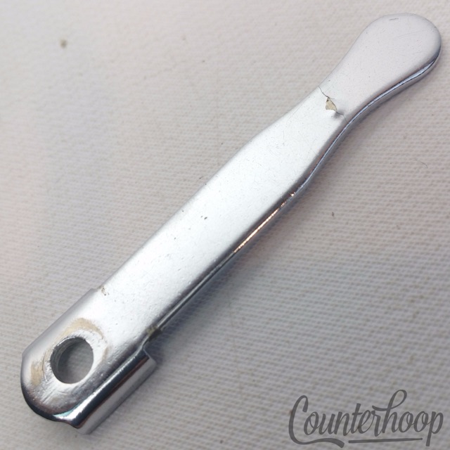 Slingerland 3-Point Throw-Off Extension Arm Straight Chrome Radio King Strainer — main photograph