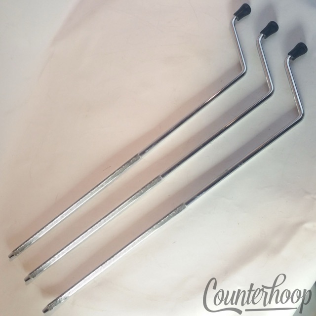 Ludwig 3x 14" Floor Tom Drum Legs 22"Long Knurling Classic Chrome Vintage 60s NM — main photograph