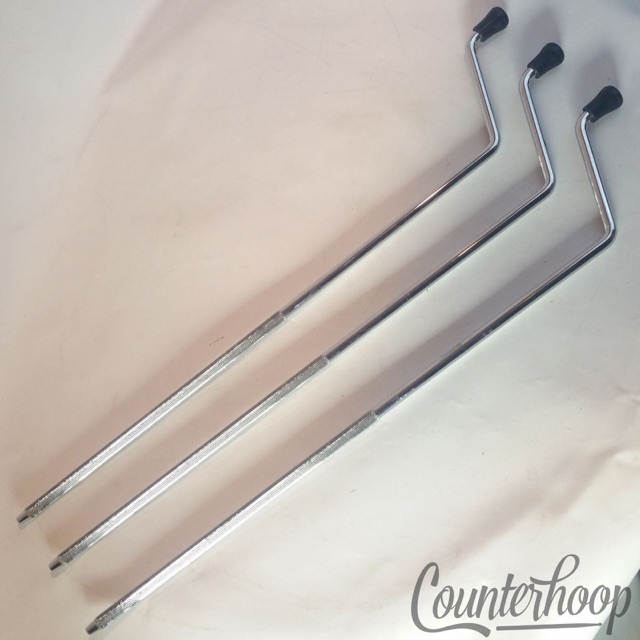 Ludwig 3x 14" Floor Tom Drum Legs 22"Long Knurling Classic Chrome Vintage 60s NM — main photograph
