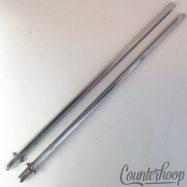Rogers Hex Spurs Bass Drum Legs Chrome Vintage 60s Holiday Cleveland USA Long* — main photograph