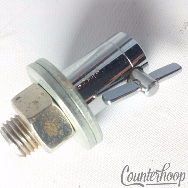 Pearl Disappearing Spur Mount Straight Bass Drum Leg Receiver 60s Chrome Japan* — main photograph