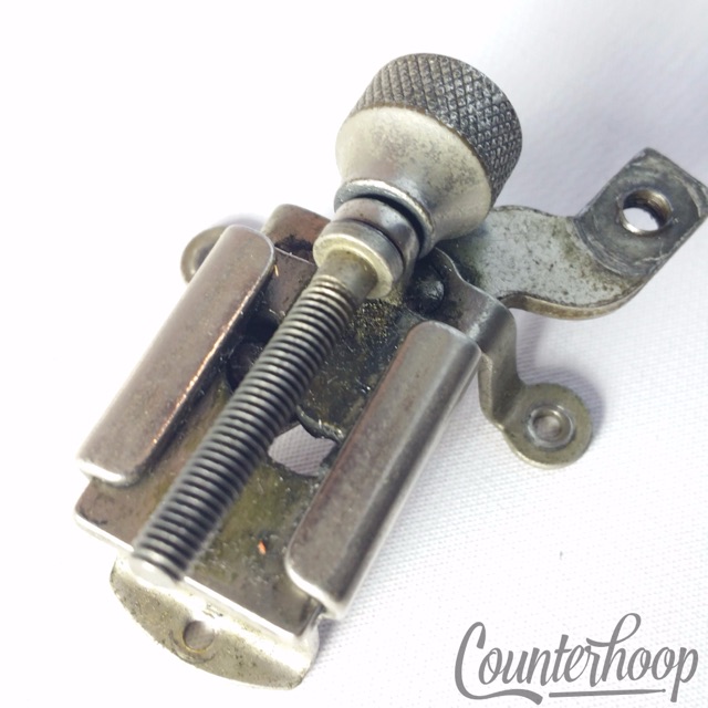 Slingerland 3Point Throw-Off Mount Nickel Threaded Tensioner Arm Radio King 50s — main photograph