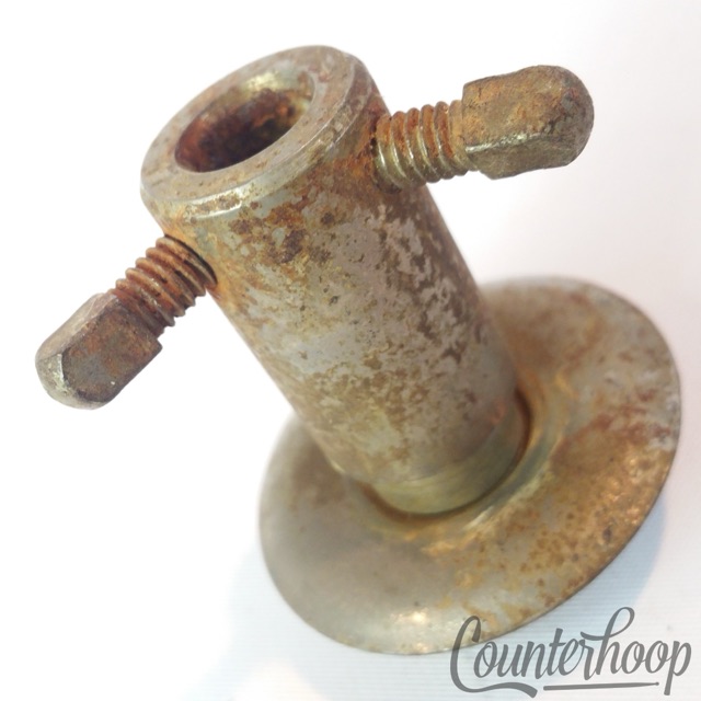 Walberg & Auge Disappearing Bass Drum Spur Spike Mount Nickel Vintage50s USA W&A — main photograph
