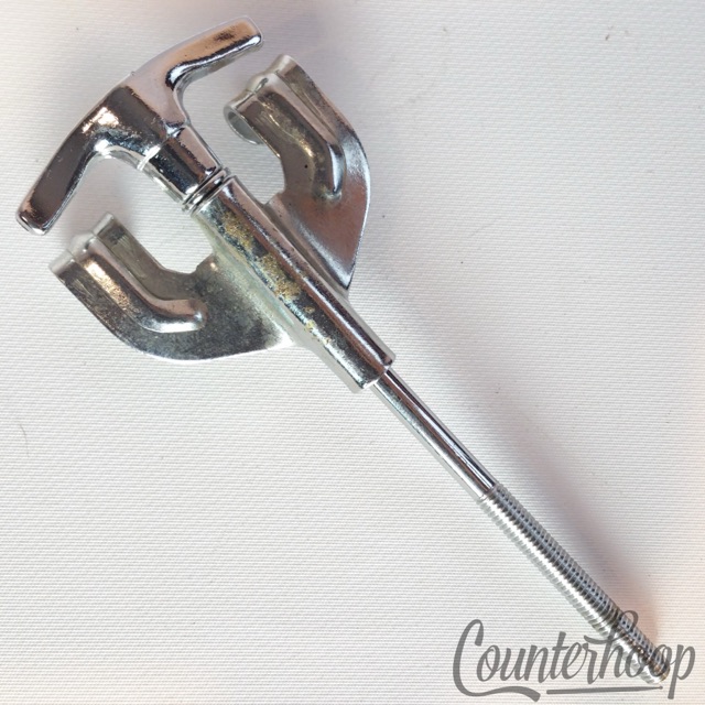 Pearl Bass Drum Tension T-Rod+Claw Metric Thick Japan Chrome 4 7/16"Vintage 60s — main photograph