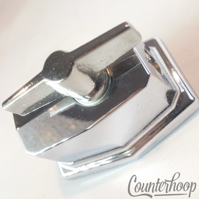 Tama Tom Drum 7/16"Rod Arm Post Mount Eyelet Receiver Superstar/Imperialstar80s — main photograph