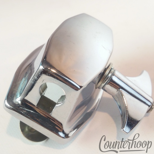 Pearl Tom Drum 3/8"Rod Arm Mount Eyelet Receiver Chrome 2 1/16"Japan Vintage 80s — main photograph