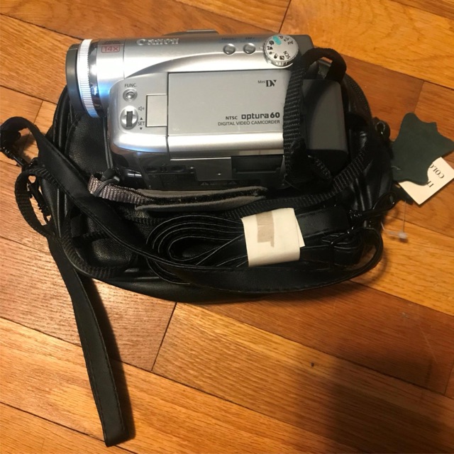 Canon Optura 60 Digital Video Camcorder Mini DV Movie Camera w/ Real-Leather Bag — main photograph