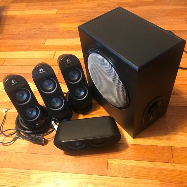 Logitech X-530 5.1 Surround Sound System with 1 Subwoofer 4 Speakers — main photograph