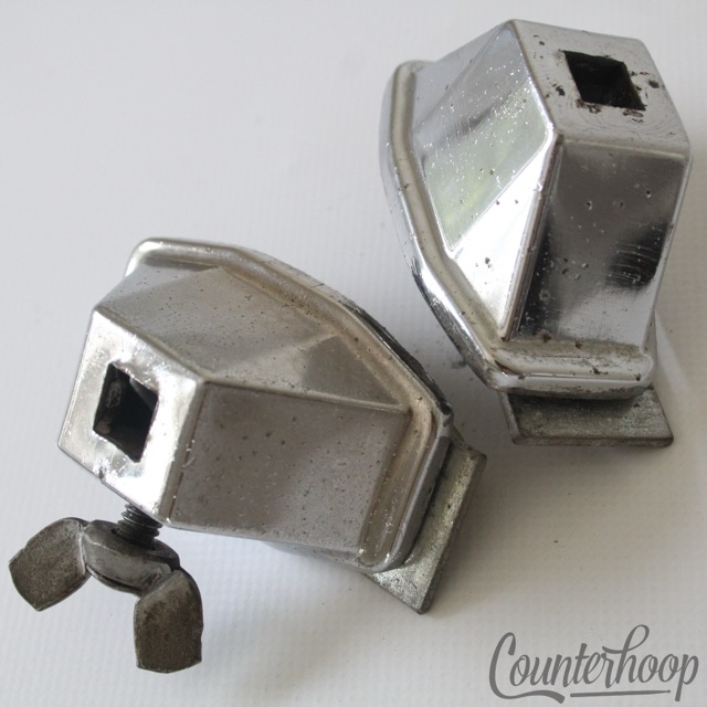 Ludwig 3/8"Smaller Square-Spur Bass Drum Mounts Super Classic Chrome Vintage 70s — main photograph
