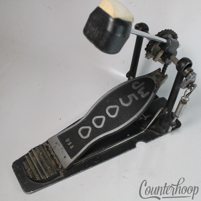 DW 5000 Bass Drum Pedal Single Kick Chain Drive USA-Made Workshop — main photograph