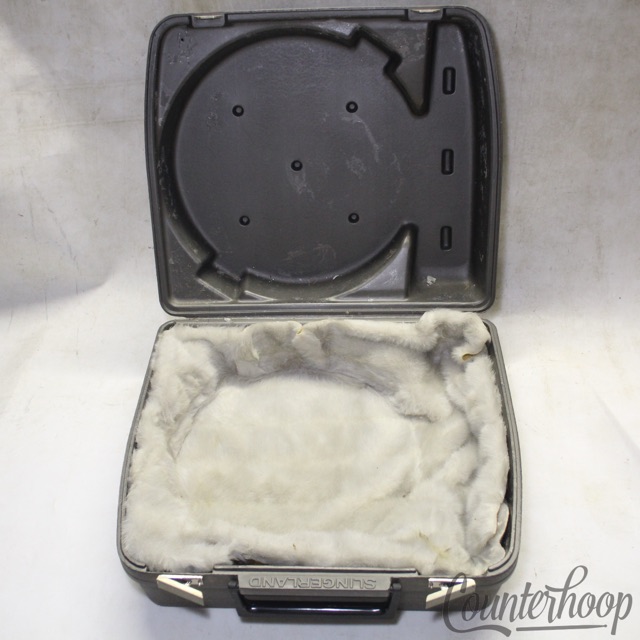 Slingerland 5.5x14" Molded Plastic Snare Drum Case Hard Shell USA Vintage 70s — main photograph