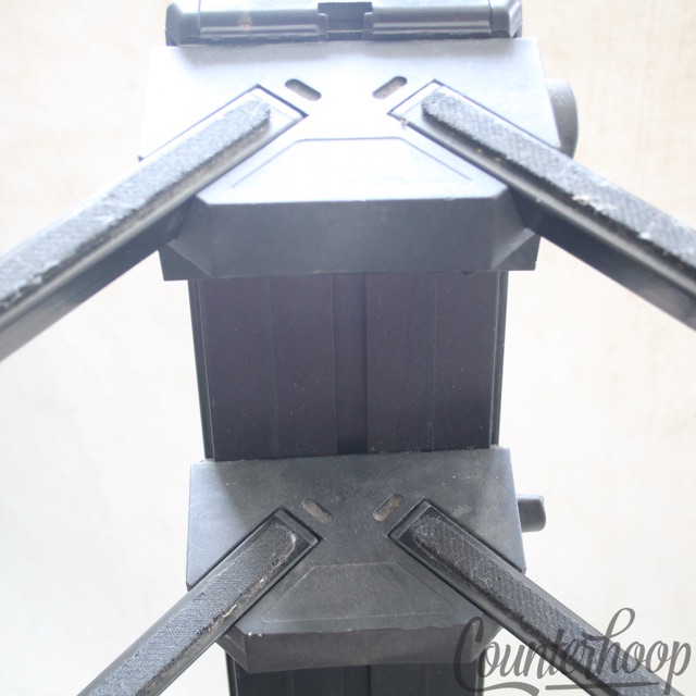 Ultimate Support Apex AX-48 Pro Column Keyboard Stand - Black — main photograph