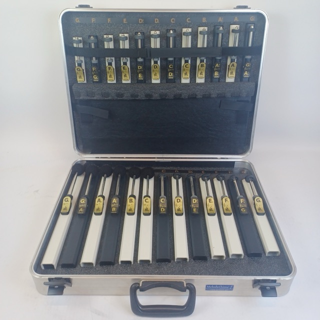 Schulmerich Two-Octave Melody Chimes G4-G6 25-Note Set+Hardshell Case Instrument — main photograph