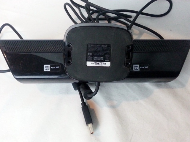 Kinect 360 Motion Sensor Bar Digital Video Camera Max/MSP 3D Video Game Mapper* — main photograph