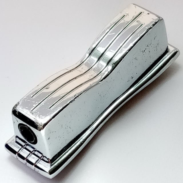Ludwig 1+ 60s Jazz Fest Bow-Tie Snare Drum Lug Chrome Bowtie +12 3ply hex screws — main photograph