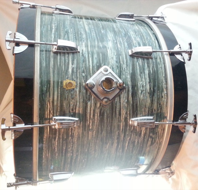 Ludwig Blue Oyster Pearl 22x14" Bass Drum BOP Vintage 60s Classic Keystone 3Ply — main photograph