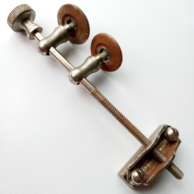Gretsch Marching Snare Drum Strainer Nickel Vintage 2-Eyelet Lugs Round Knob 50s — main photograph