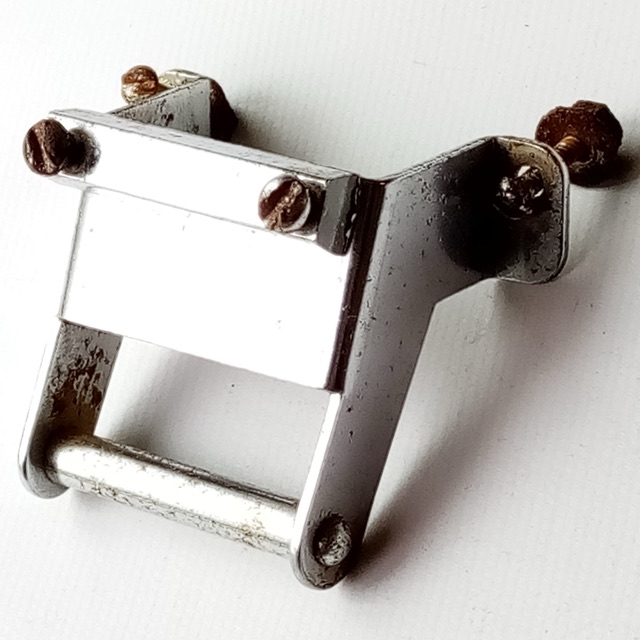 Slingerland Artist/Gene Krupa Snare Drum Butt Plate Chrome Extended Gate 60s USA — main photograph