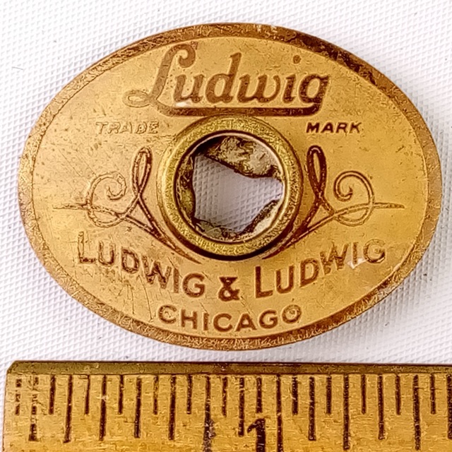 Ludwig & Ludwig 20s Chicago,IL Brass Oval Badge Snare/Bass Drum +OG Grommet USA — main photograph