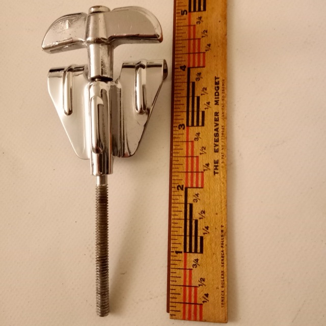 Rogers 1+Bow-Tie Bass Drum Tension T-Rod+Claw 3 3/4"Chrome 60s Holiday Cleveland — main photograph