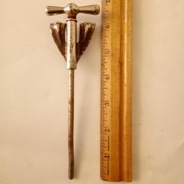 Ludwig/WFL 6"Nickel Bass Drum Bow-Tie Tension T-Rod+Claw Vintage50s Keystone USA — main photograph