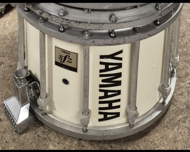 Yamaha 12x14" SFZ 9114U Marching Snare Drum Die-Cast Gloss White Japan Rims 9400 — main photograph