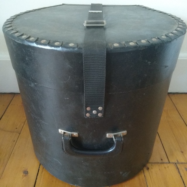 Humes&Berg 12x15 Fiber Drum Case Vintage 60s Fibre Snare/Marching Tom Hard Shell — main photograph