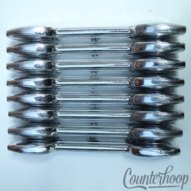Premier 8x Marching Snare/Bass Drum Lugs Complete Set 3-Hole Vintage 60s England — main photograph